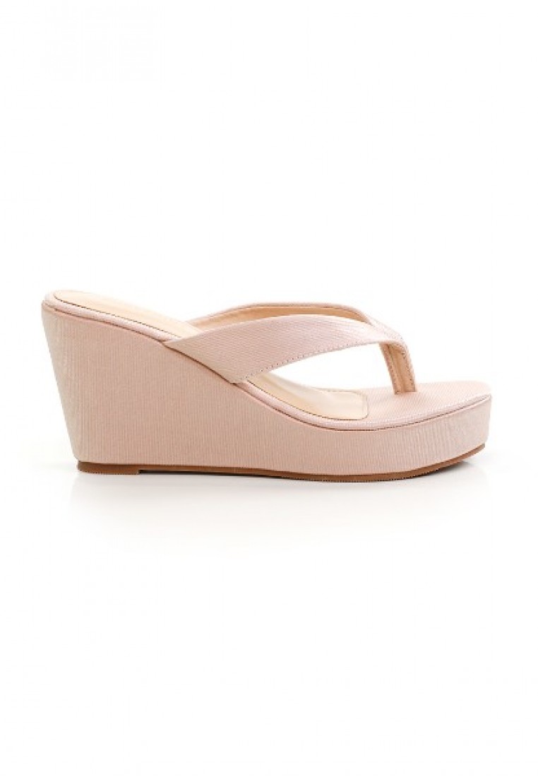 SHOEPOINT 00092 Women Thong Wedges in Pink